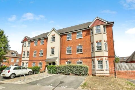 Hills Way, Bramley, Tadley 2 bed apartment for sale
