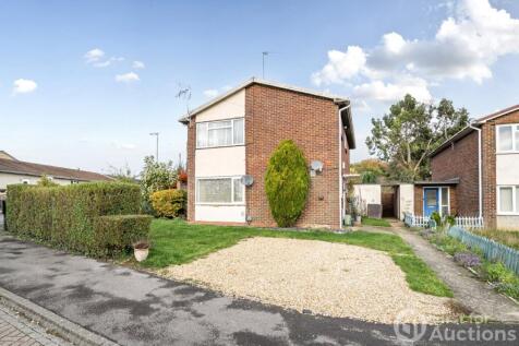 Elizabeth Road, Basingstoke, Hampshire 2 bed maisonette for sale