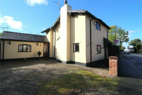 2 bedroom detached house for sale