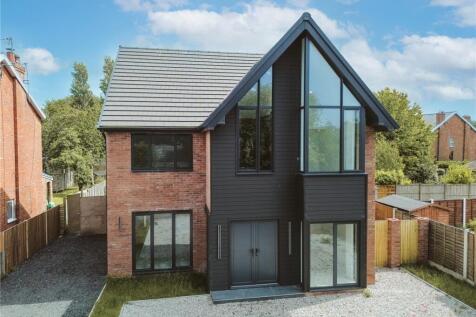 Leamington Avenue, Southport... 5 bed detached house for sale