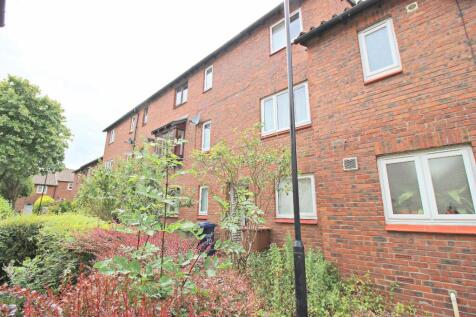 Malvern Road, Washington 4 bed terraced house for sale