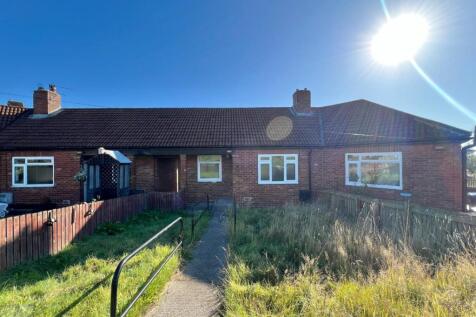 1 bedroom semi-detached bungalow for sale