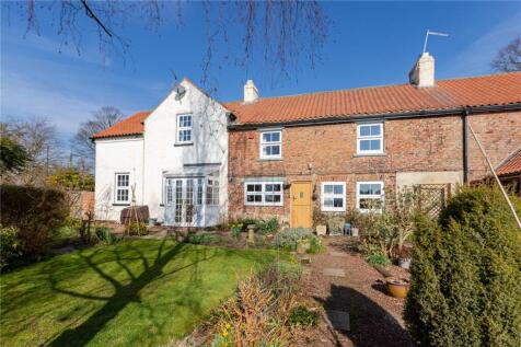 14 and 16 Leeming Lane, Leeming Bar... 5 bed equestrian property for sale