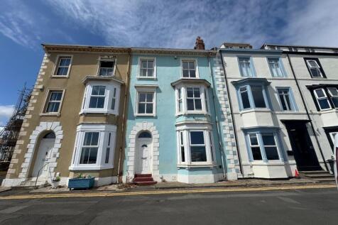 The Green, Seaton Carew, Hartlepool 5 bed terraced house for sale