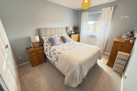Furness Close, Bishop Auckland 3 bed semi