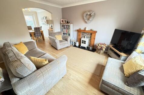 Furness Close, Bishop Auckland 3 bed semi