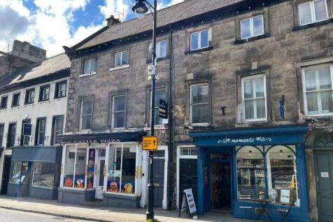 Market Place, Barnard Castle 3 bed penthouse for sale