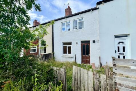 5 bedroom terraced house for sale