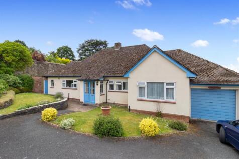 2 bedroom detached bungalow for sale
