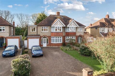 4 bedroom semi-detached house for sale