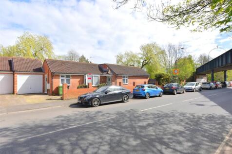 Huntington Road, York 2 bed detached bungalow for sale