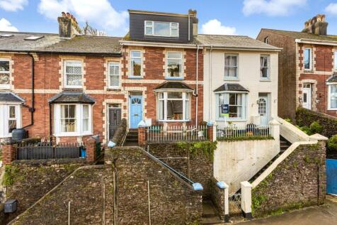 4 bedroom terraced house for sale