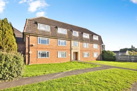 Studio flat for sale