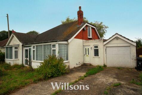 3 bedroom detached bungalow for sale