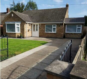 3 bedroom detached bungalow for sale