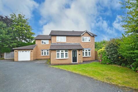 5 bedroom detached house for sale