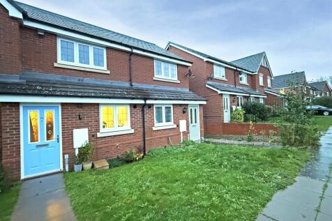 Drake Close, Shrewsbury 2 bed terraced house for sale