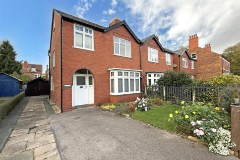 Alexandra Avenue, Meole Village... 3 bed semi