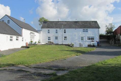 5 bedroom farm house for sale