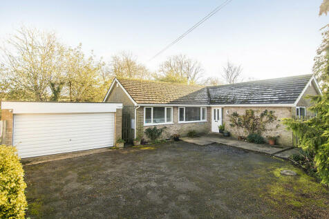 3 bedroom detached bungalow for sale