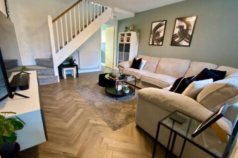 Starling Close, Sharston, M22 4XS 2 bed terraced house for sale