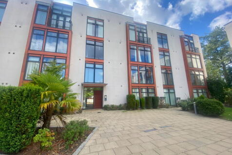 Crown House, Freshpool Way, Sharston... 2 bed flat for sale