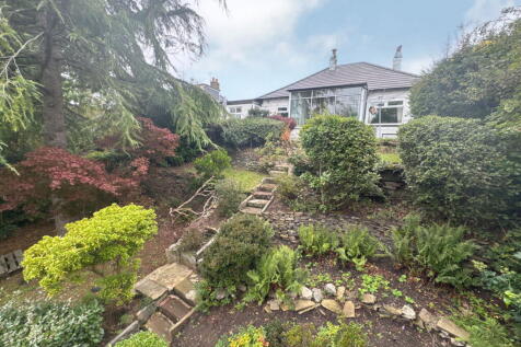 Brookside Road, Gatley, SK8 4BG 2 bed detached bungalow for sale