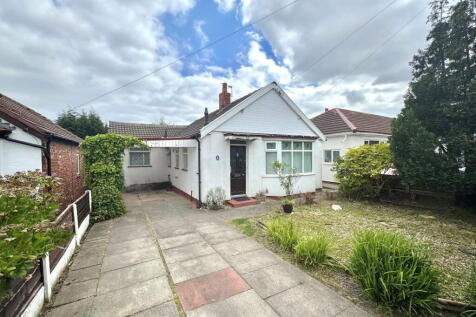 Marland Avenue, Cheadle Hulme 2 bed detached house for sale