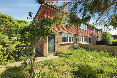 West End, Kemsing, Sevenoaks, TN15 3 bed end of terrace house for sale