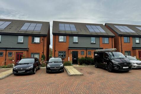 Suffolk Punch Close, Heelands, Milton... 2 bed semi
