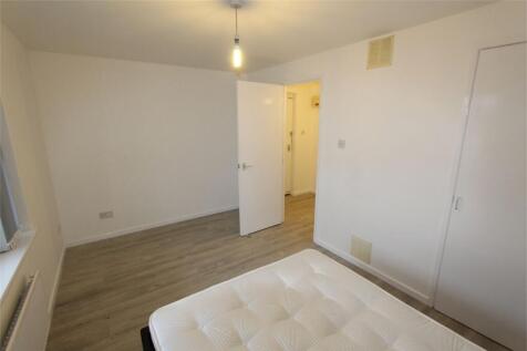 North Third Street, MILTON KEYNES, MK9 1 bed flat for sale
