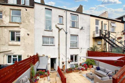 21 London Road, Pembroke Dock 5 bed terraced house for sale