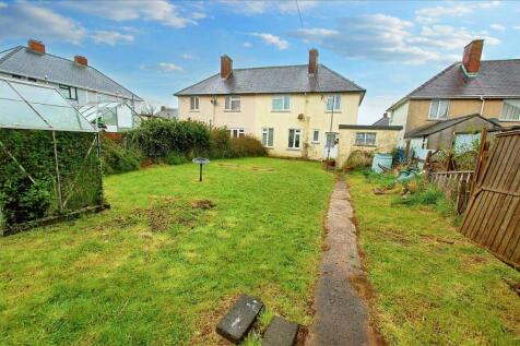 5 St. Marys Road, Pembroke Dock 3 bed semi