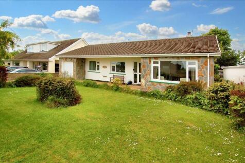 The Jays, 8 Elm Grove, Honeyborough... 3 bed detached bungalow for sale