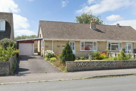 2 bedroom semi-detached bungalow for sale