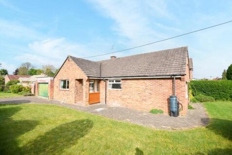 Victoria Road, Trowbridge 3 bed bungalow for sale