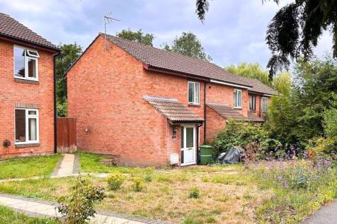 Lime Close, Frome 2 bed terraced house for sale