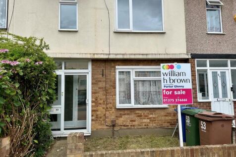 2 bedroom maisonette for sale