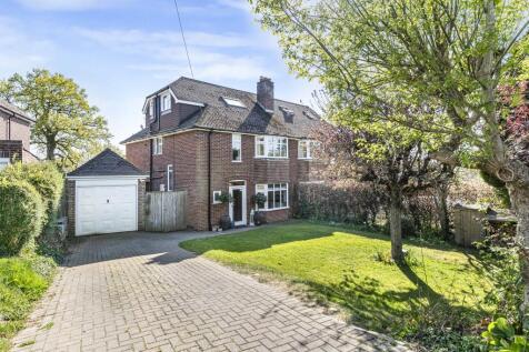 4 bedroom semi-detached house for sale