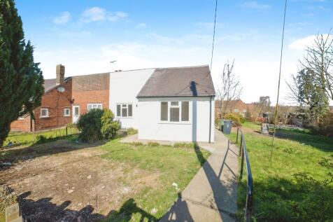 1 bedroom semi-detached bungalow for sale