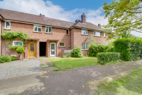 Green Leys, St. Ives, PE27 3 bed terraced house for sale