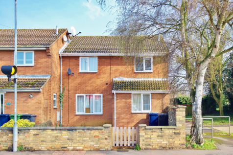 North Road, St. Ives, Cambridgeshire... 2 bed apartment for sale