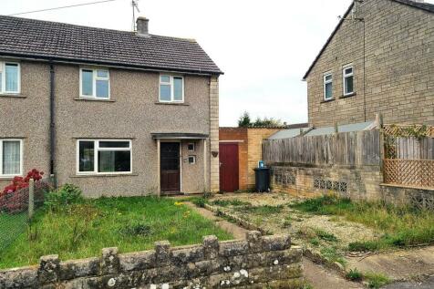 2 bedroom semi-detached house for sale