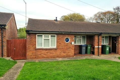 1 bedroom semi-detached bungalow for sale