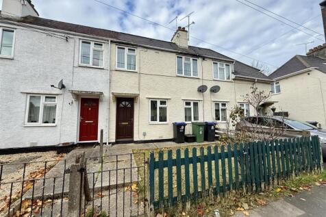 Woodlands Road, Chippenham 3 bed terraced house for sale