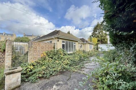 Henrietta Gardens, Bath 2 bed detached bungalow for sale