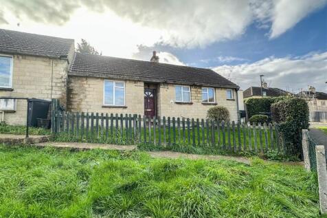 2 bedroom semi-detached bungalow for sale