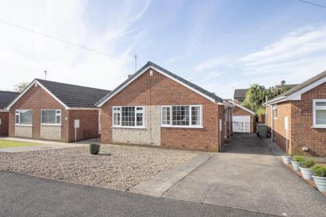 Parwich Road, North Wingfield... 2 bed detached bungalow for sale
