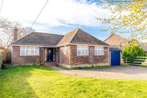 3 bedroom detached bungalow for sale