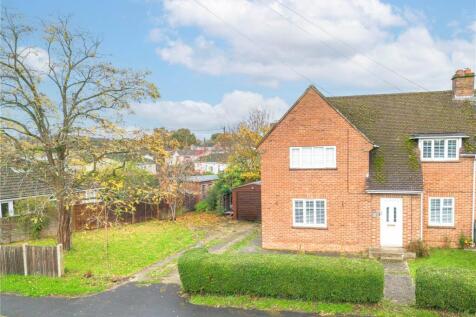 Westfield Road, Thatcham, Berkshire... 3 bed semi